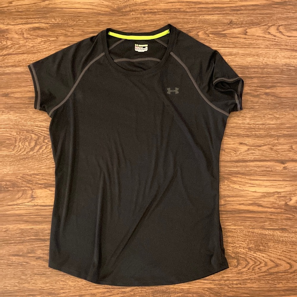 Under Armour size XL